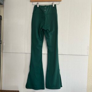 Wilo Rib Flare Leg Leggings